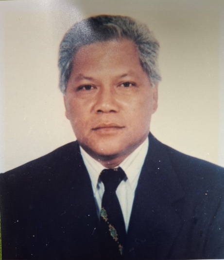Drs. Gaspar Parang Ehok